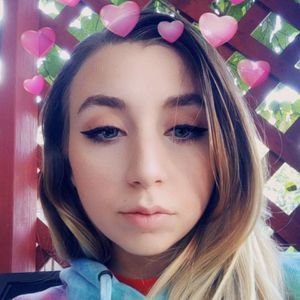 Meet your Posher, Whitney